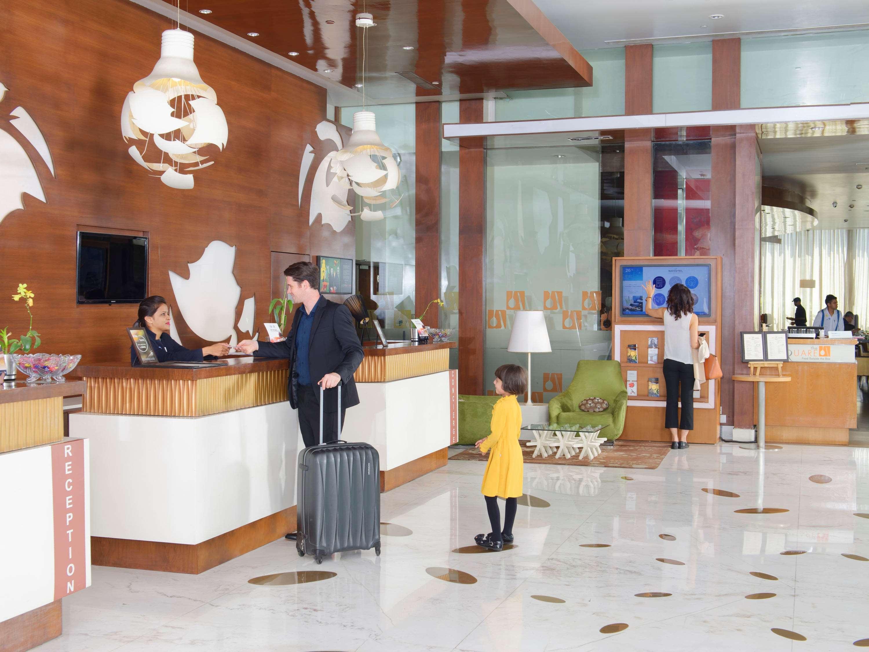 Novotel Bengaluru Outer Ring Road Екстериор снимка