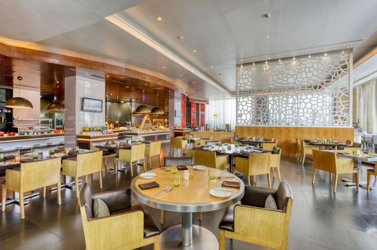 Novotel Bengaluru Outer Ring Road Екстериор снимка
