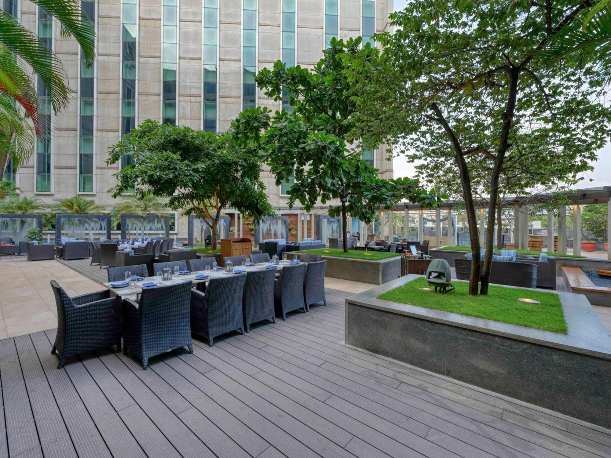 Novotel Bengaluru Outer Ring Road Екстериор снимка
